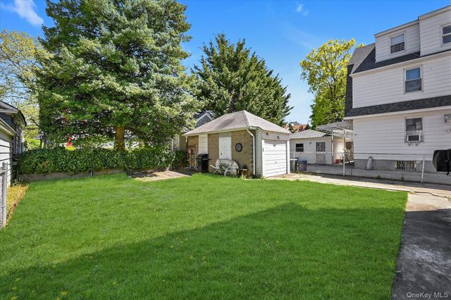 43-23 169th Street, Flushing, NY 11358