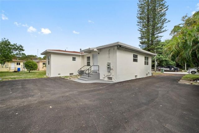 1219 NW 33rd Street A, Miami, FL 33142