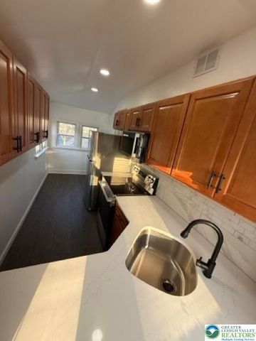 6 North 17th Street 2N, Allentown City, PA 18104