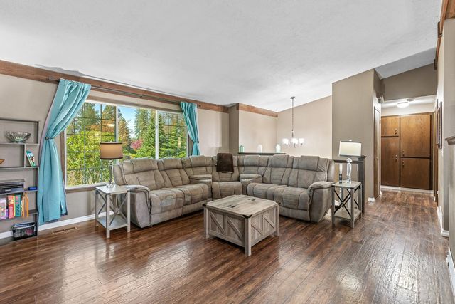 14318 N Dakota St, Spokane, WA 99208
