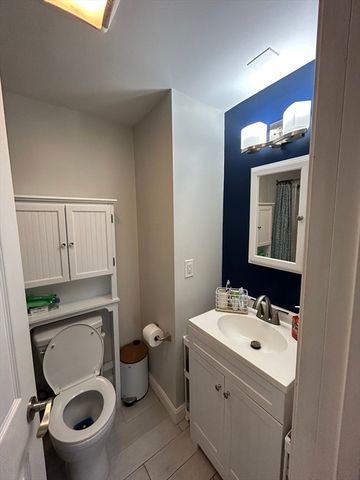 14 Mallet Street 3, Boston, MA 02124