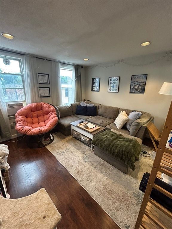 14 Mallet Street 3, Boston, MA 02124