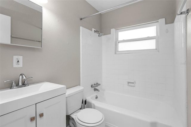 1629 DAUPHIN LANE, Orlando, FL 32803