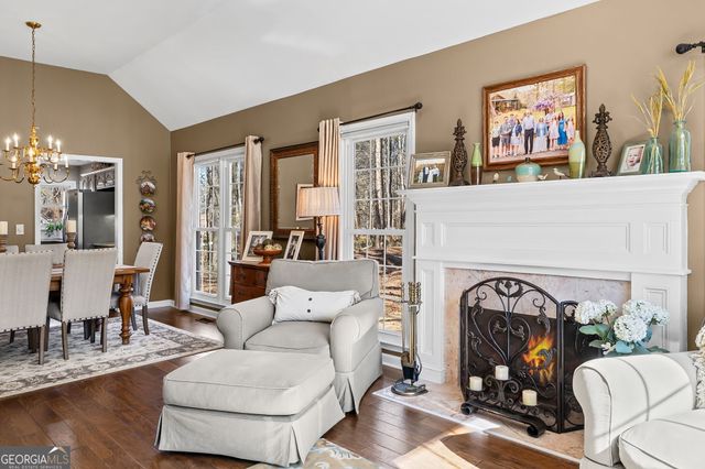 15 Springwater Way, Newnan, GA 30265