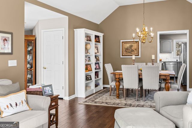 15 Springwater Way, Newnan, GA 30265