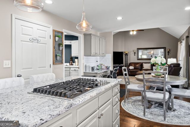 15 Springwater Way, Newnan, GA 30265