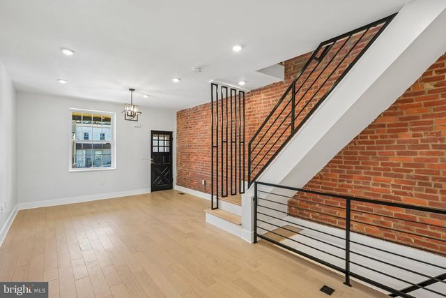 2984 CEDAR ST, Philadelphia, PA 19134