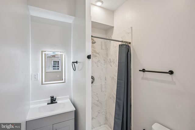 2984 CEDAR ST, Philadelphia, PA 19134