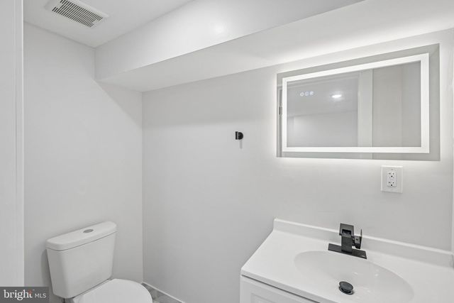 2984 CEDAR ST, Philadelphia, PA 19134