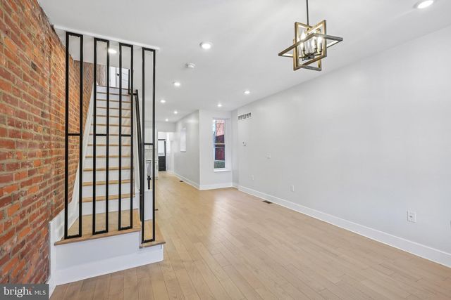 2984 CEDAR ST, Philadelphia, PA 19134