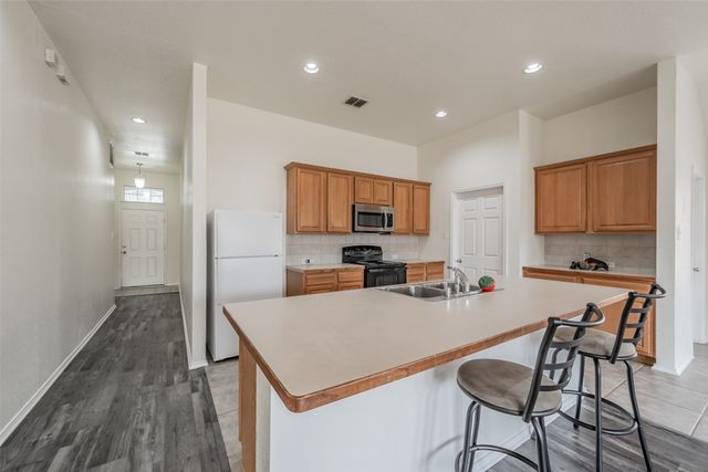 5140 Waterview Court, Fort Worth, TX 76179