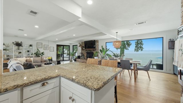7250 Briar Road, Azle, TX 76020