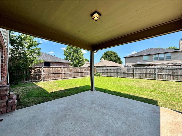 150 Wandering Drive, Forney, TX 75126