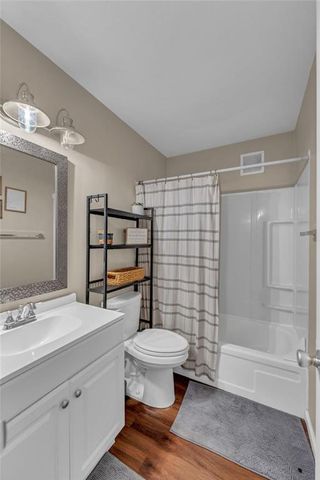 3233 Glacier Drive, Lawrence, KS 66047