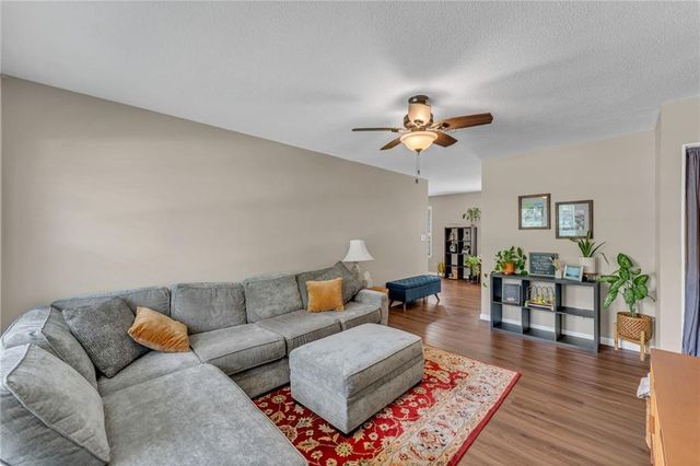 3233 Glacier Drive, Lawrence, KS 66047