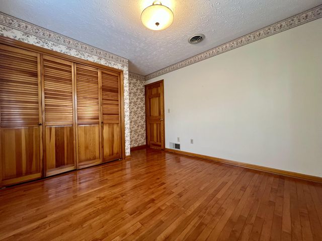 122 LeAnn Lane, Winchester, KY 40391