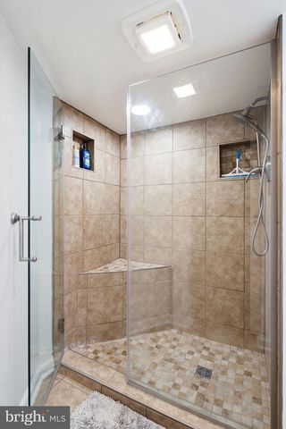 4214 3RD ST NW, Washington, DC 20011