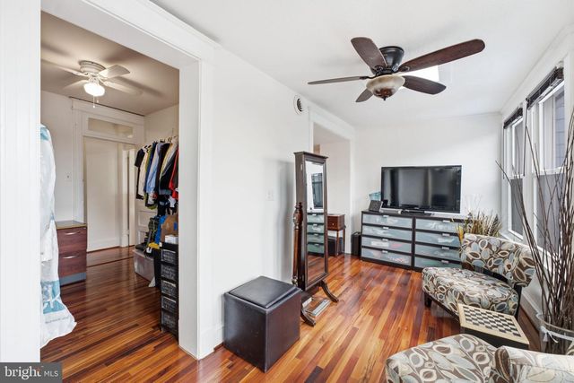 4214 3RD ST NW, Washington, DC 20011