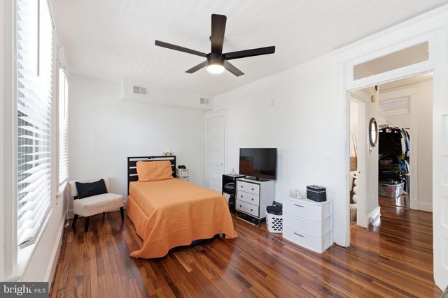 4214 3RD ST NW, Washington, DC 20011