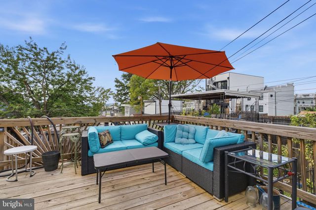 4214 3RD ST NW, Washington, DC 20011