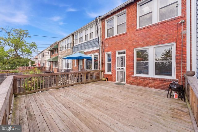 4214 3RD ST NW, Washington, DC 20011