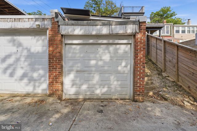 4214 3RD ST NW, Washington, DC 20011