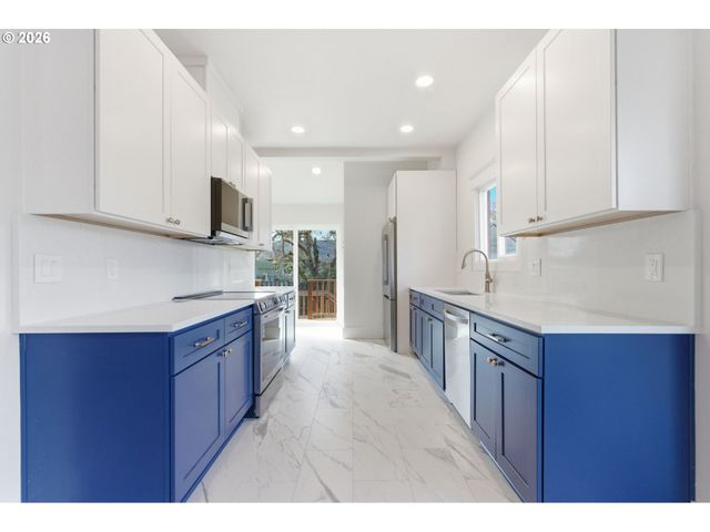 2945 Ne 57TH Ave, Portland, OR 97213