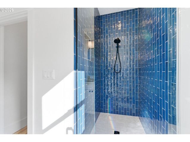 2945 Ne 57TH Ave, Portland, OR 97213