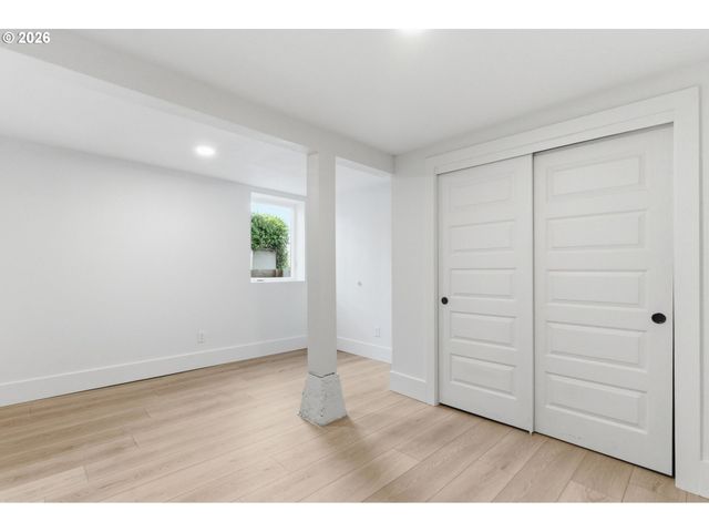 2945 Ne 57TH Ave, Portland, OR 97213