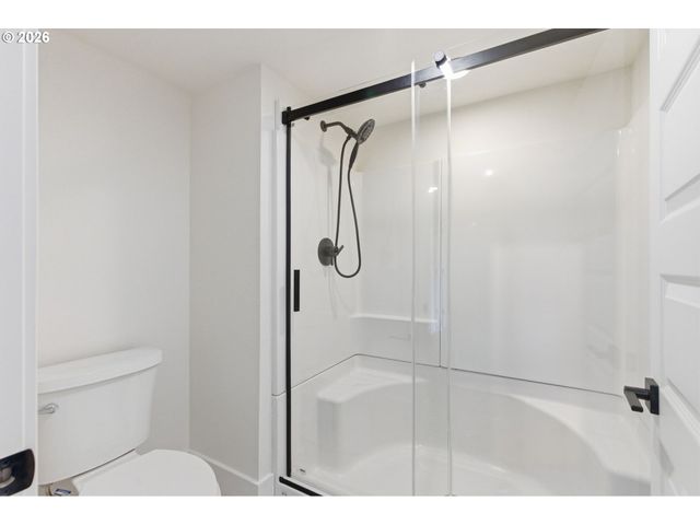 2945 Ne 57TH Ave, Portland, OR 97213