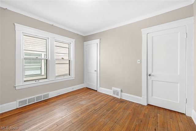 1695 Glenmont Road Lower, Cleveland Heights, OH 44118