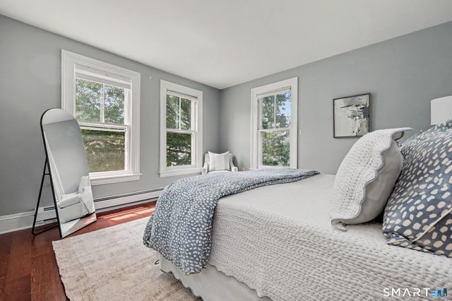 244 Stratfield Road, Fairfield, CT 06825