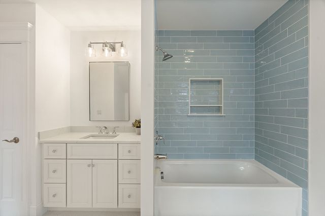 96 Independence Rd, Concord, MA 01742