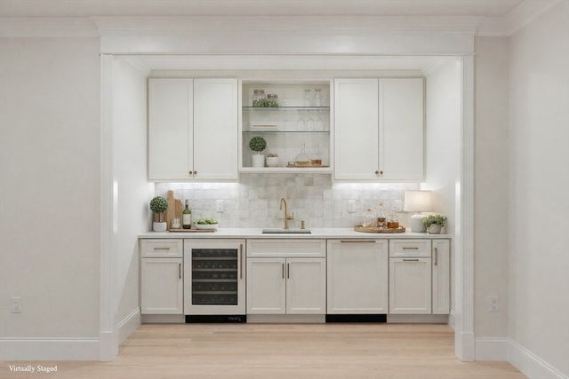 96 Independence Rd, Concord, MA 01742