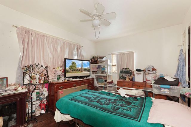 1234 Perry Ave, Stockton, CA 95203