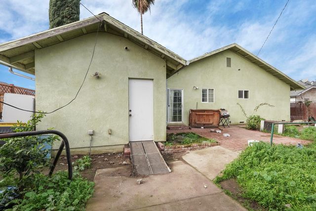 1234 Perry Ave, Stockton, CA 95203