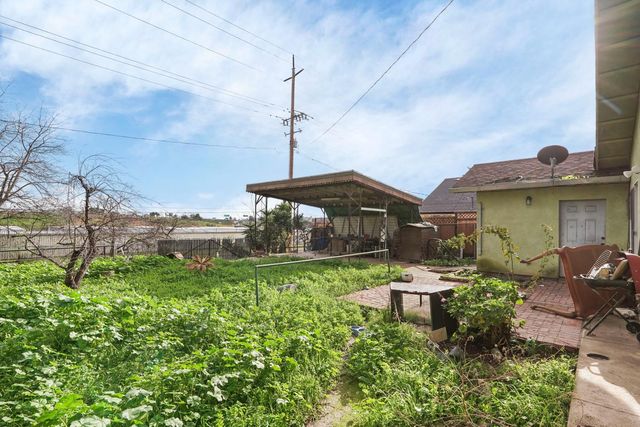 1234 Perry Ave, Stockton, CA 95203