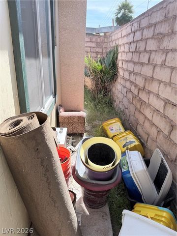 417 Lorenzi Street, Las Vegas, NV 89107