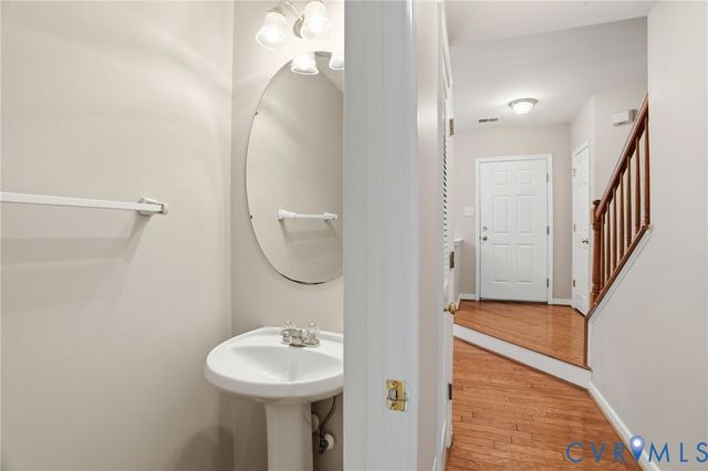 1902 Mountain Gate Pl, Glen Allen, VA 23060