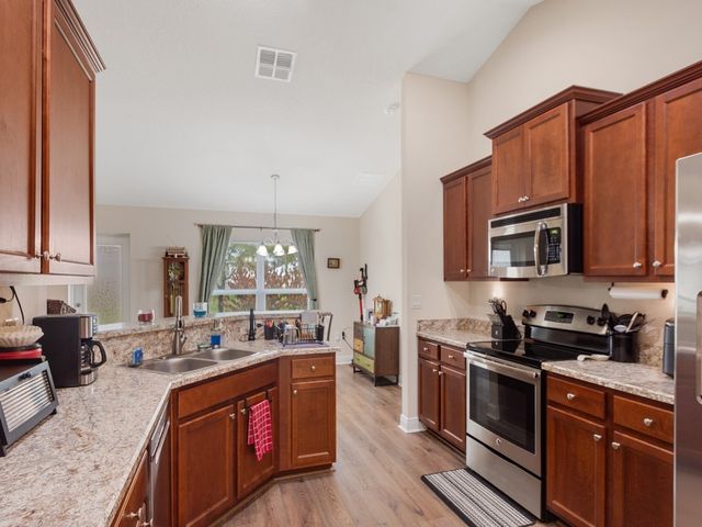 118 Arcadia Drive, Sebastian, FL 32958