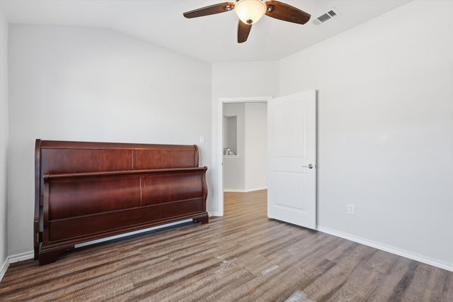 4520 Shagbark Drive, Denton, TX 76226