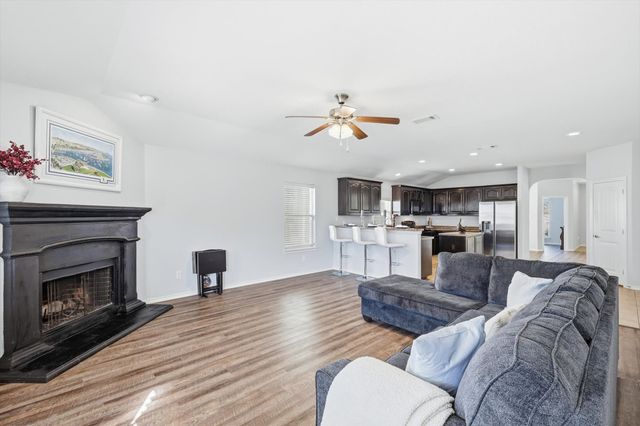 4520 Shagbark Drive, Denton, TX 76226