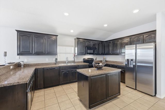 4520 Shagbark Drive, Denton, TX 76226