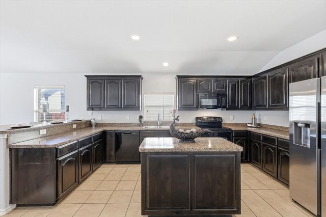 4520 Shagbark Drive, Denton, TX 76226