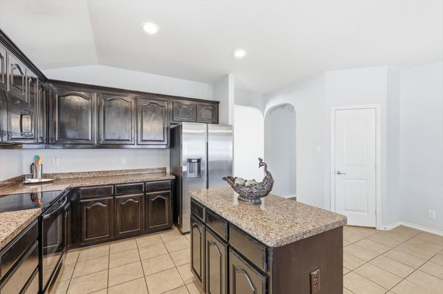 4520 Shagbark Drive, Denton, TX 76226