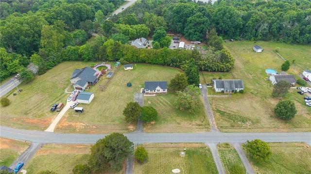 2563 Foxfire Lane, Burlington, NC 27217