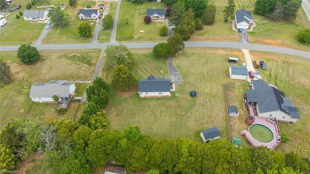 2563 Foxfire Lane, Burlington, NC 27217