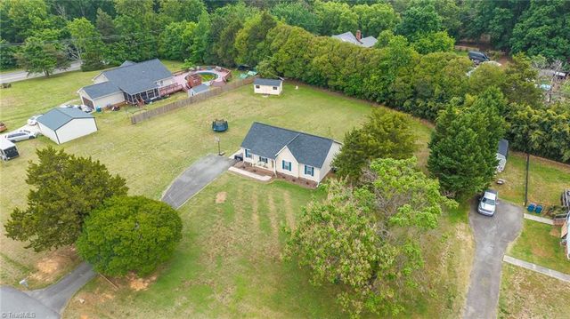 2563 Foxfire Lane, Burlington, NC 27217