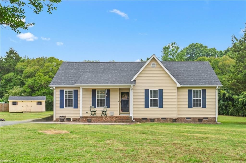 2563 Foxfire Lane, Burlington, NC 27217