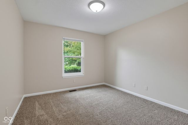 818 Center Street, Greenfield, IN 46140
